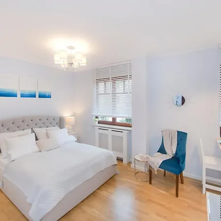 Hamptons - Relaks Blisko Plazy I Molo Appartement
